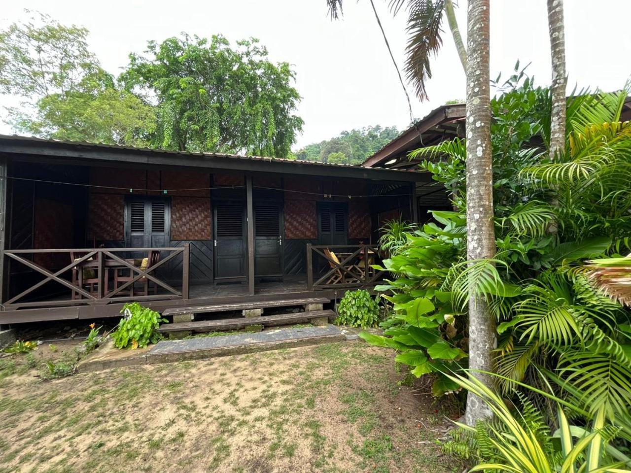The Station Tioman Hotell Kampong Ayer Batang Eksteriør bilde